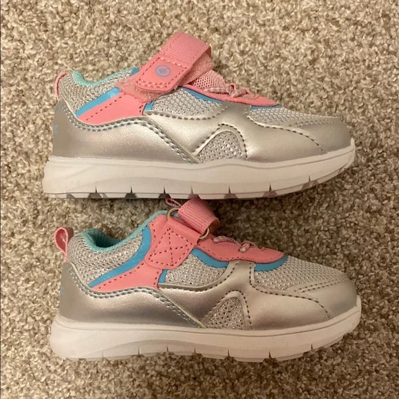 Stride Rite Pink and Silver Sneakers with Velcro Closure- Size 6 - Picture 2 of 4
